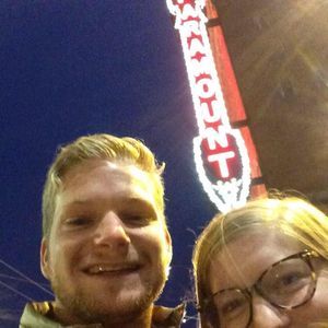 Meet your Posher, Payton